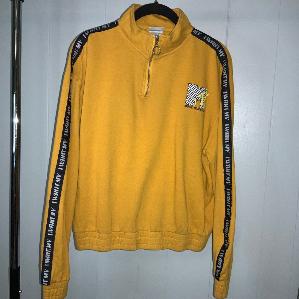 MTV Yellow 1/4 Zip Pullover sweatshirt XL long sleeve I Want My MTV ribbon trim